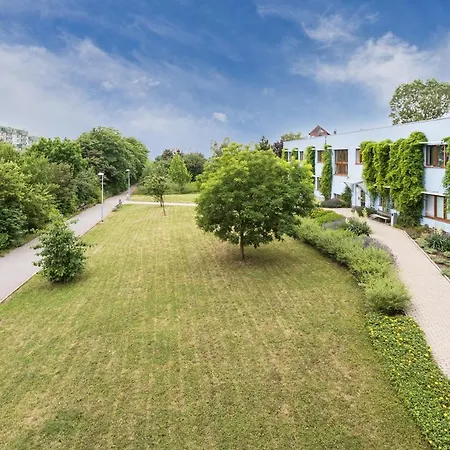 96M2 Designer Apartment, Free Garage Parking Prague Exterior photo